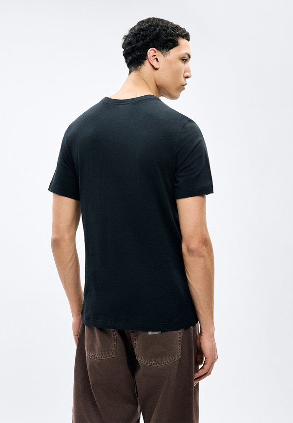 Nike Performance FRANCE CREST TEE