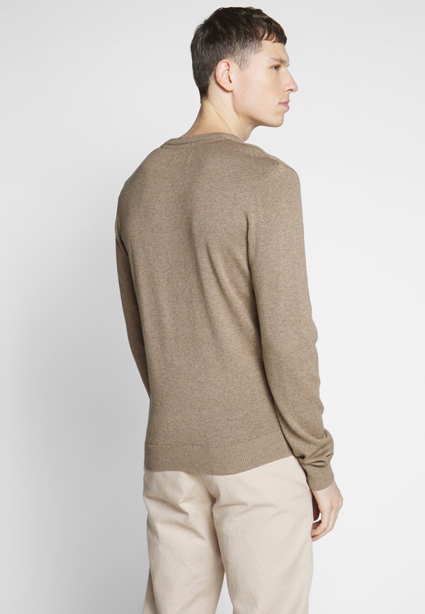 Pier One by Zalando