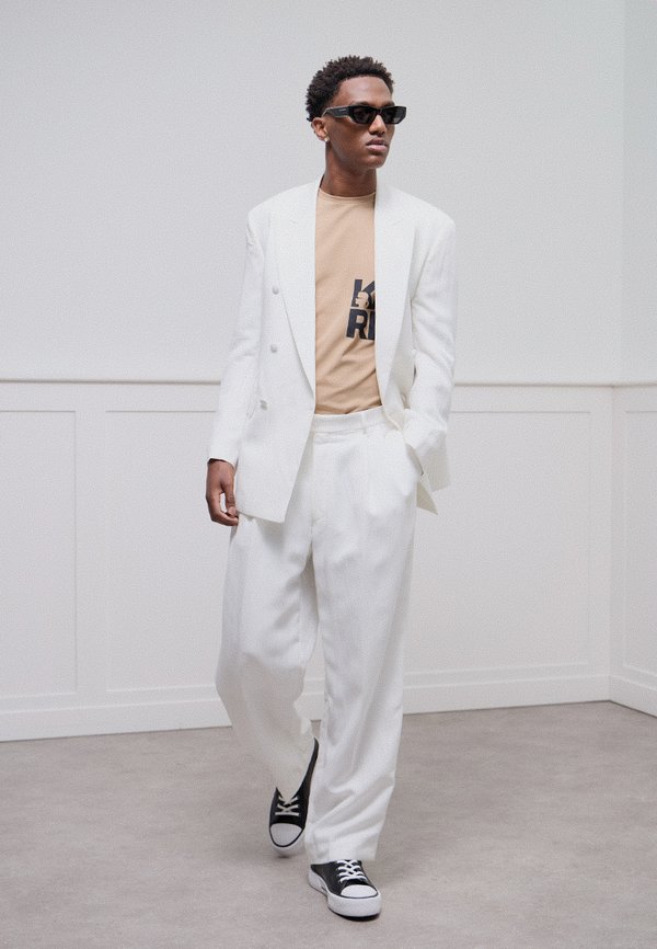KARL LAGERFELD