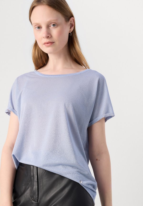 Mos Mosh TEE