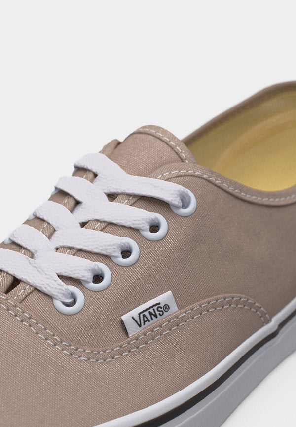 Vans AUTHENTIC UNISEX