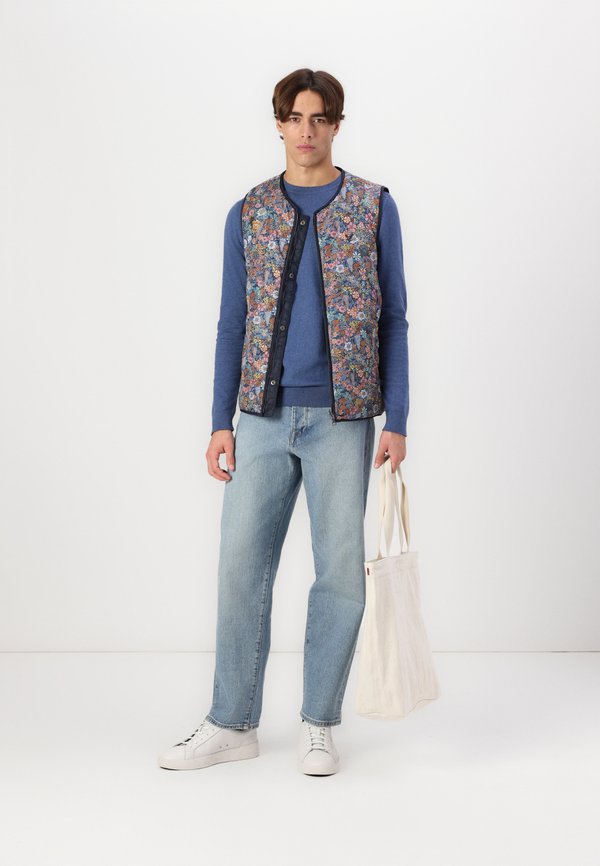 Lyle & Scott REVERSIBLE GILET MADE WITH LIBERTY