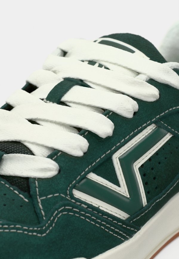 Vans UPLAND