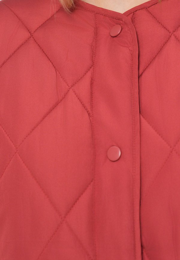 Pieces Quilted PCSTELLA