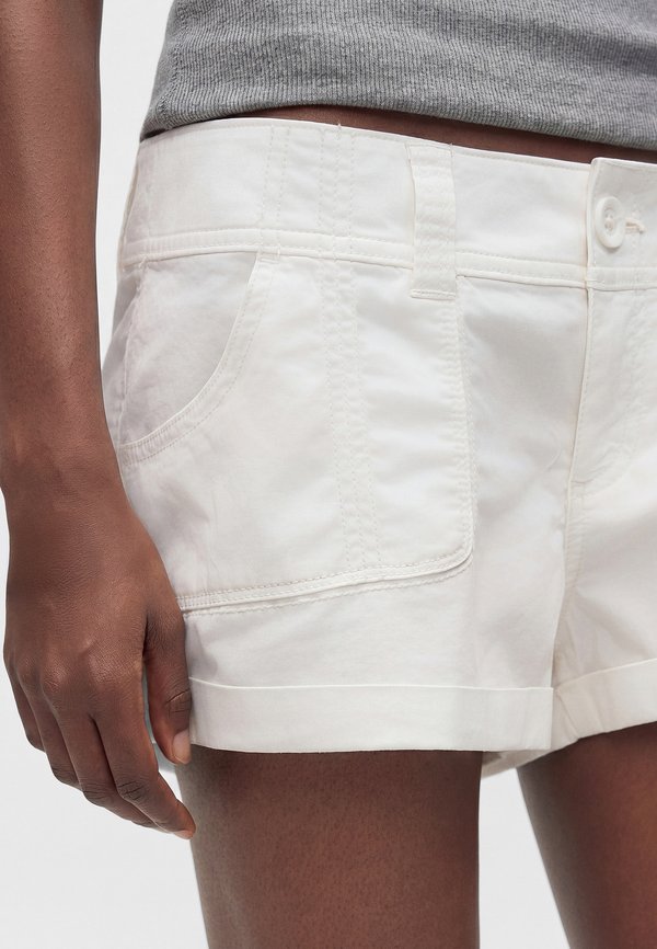 Hollister Co. MINI UTILITY ROLLED HEM