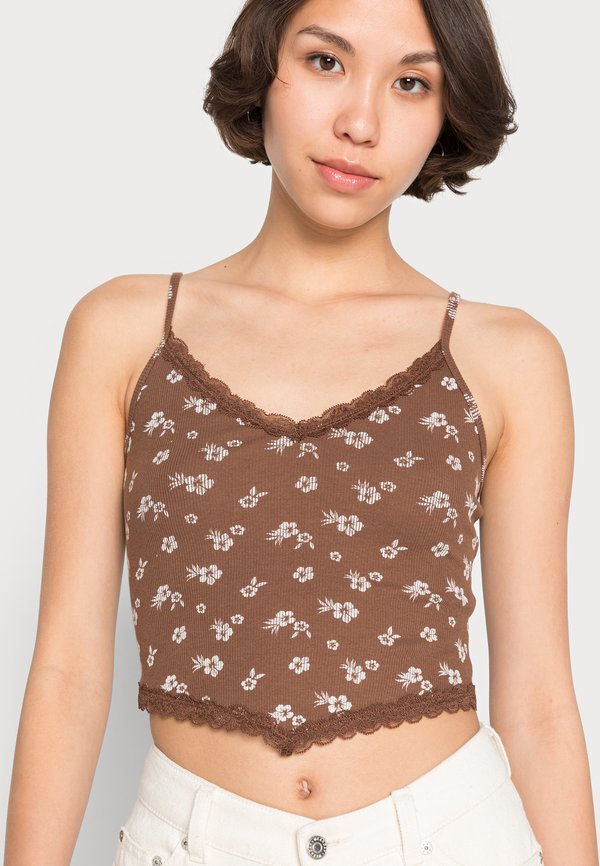 Hollister Co. BARE TRIM CAMI
