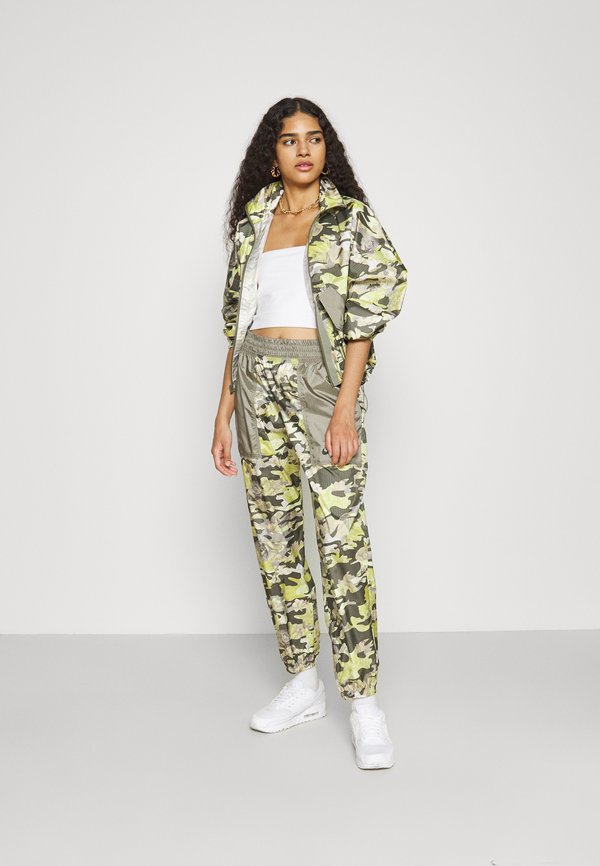 Nike Sportswear