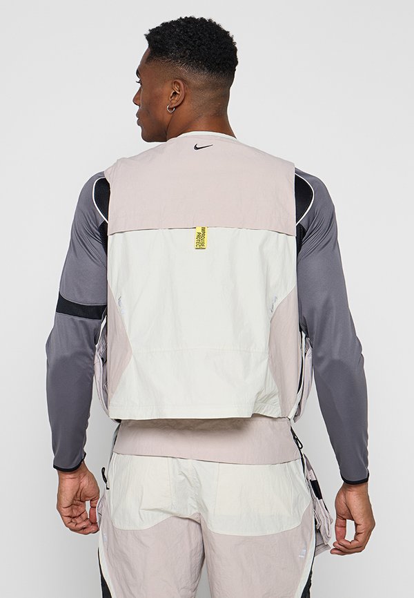 Nike Sportswear