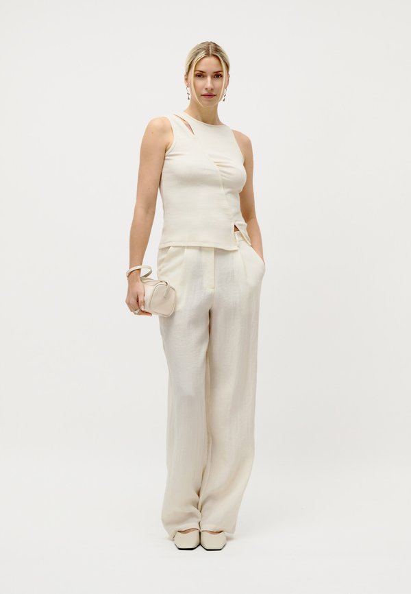 LeGer by Lena Gercke THORINA