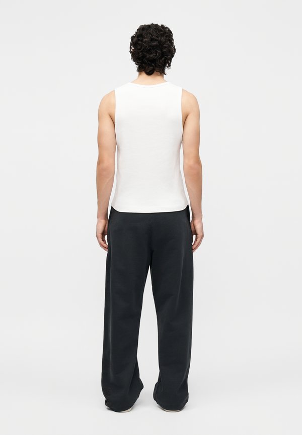 Maison Kitsuné PARIS TANK