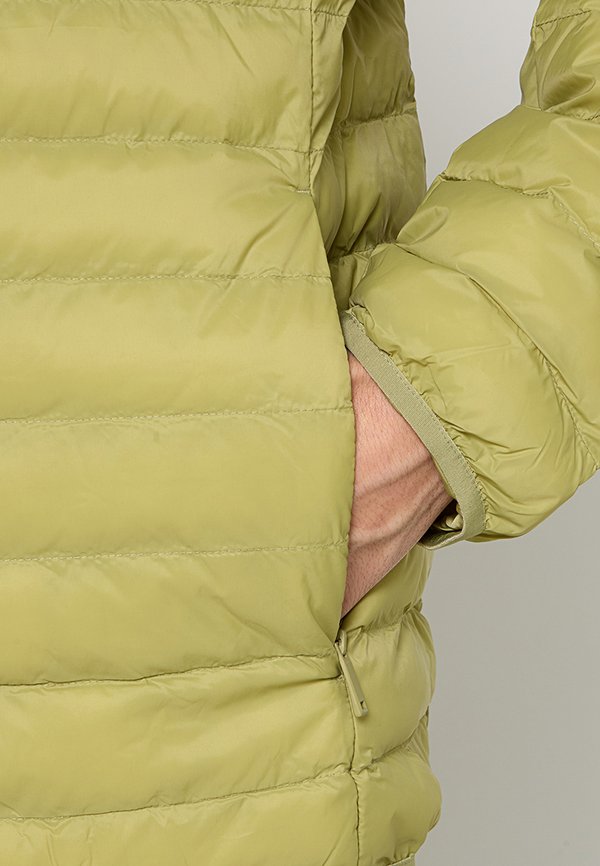 Calvin Klein CHANNELED PUFFER