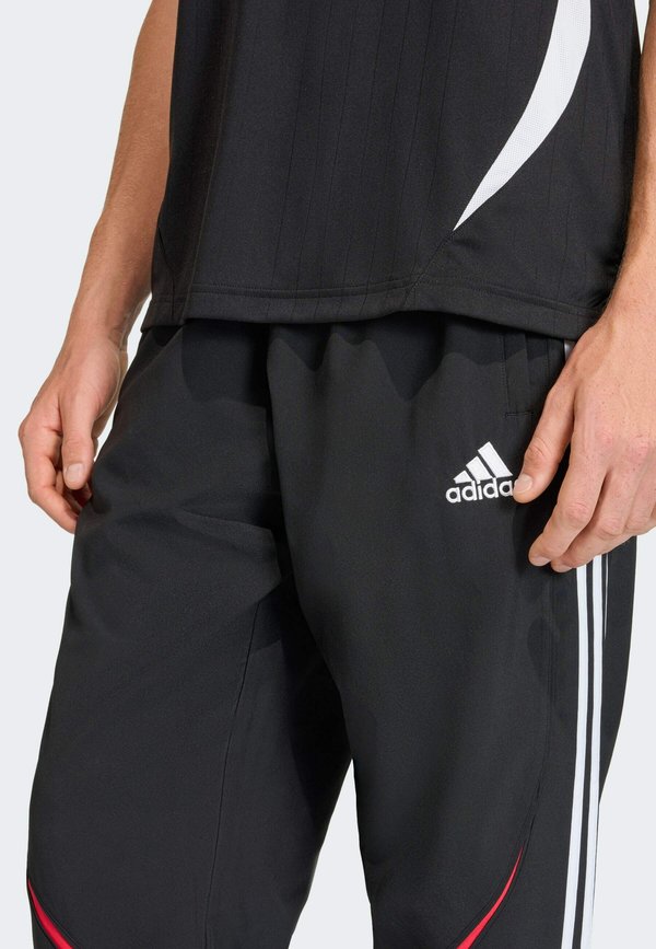 adidas Originals TEAMGEIST
