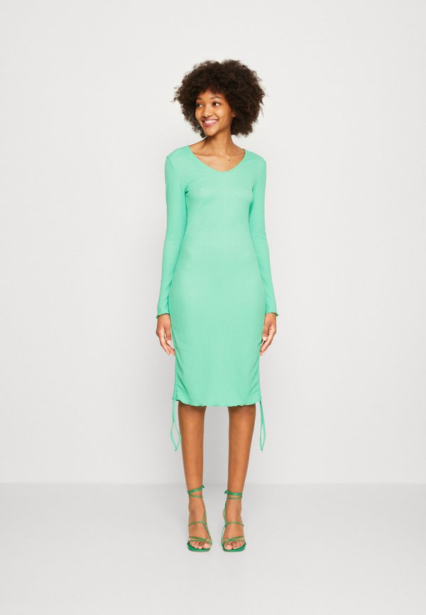 Pieces PCBENDY RUCHING DRESS
