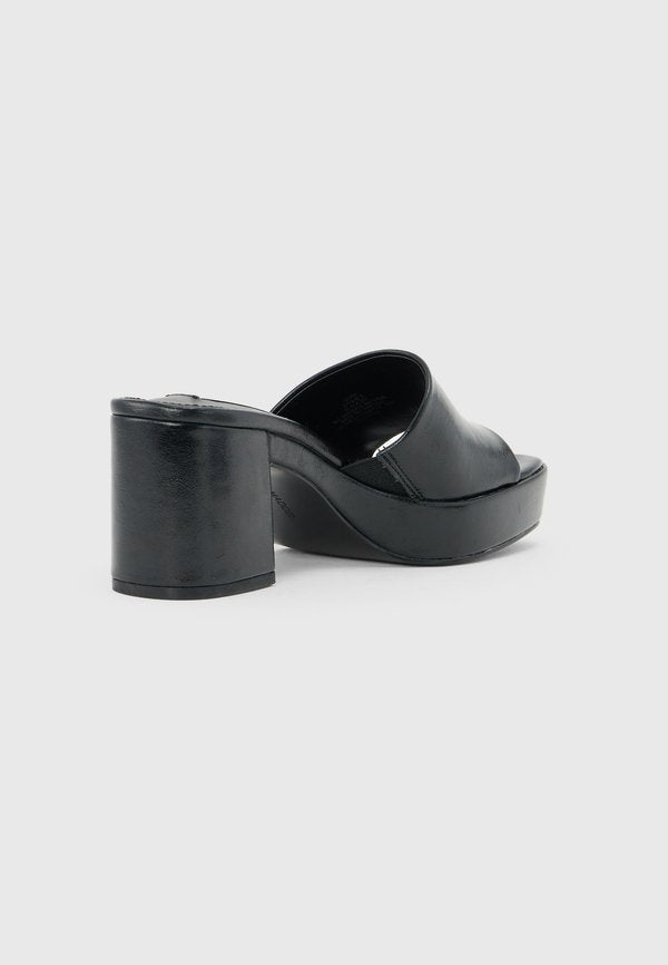 Steve Madden ISLAH