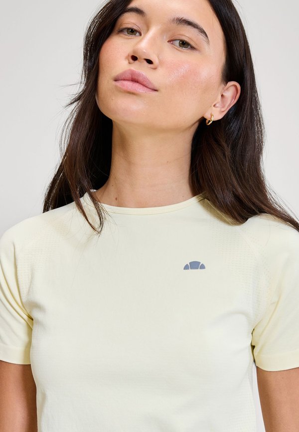 Ellesse LA BELLA SS FITTED