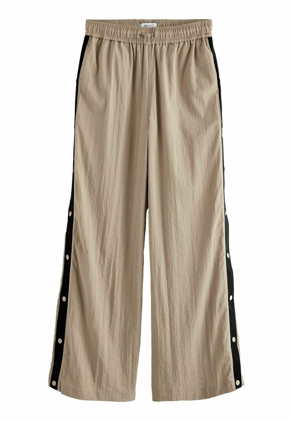 Next  SIDE - REGULAR FIT