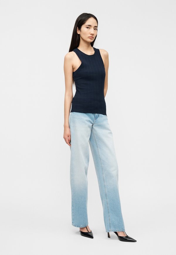 Victoria Beckham TANK