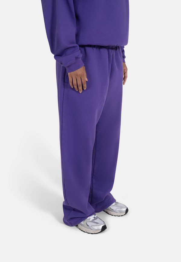 The Tracksuit Club UNISEX