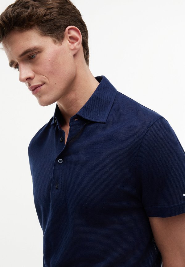 Tommy Hilfiger REGULAR FIT