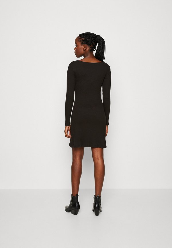 Pieces PCTEGAN TIE DRESS