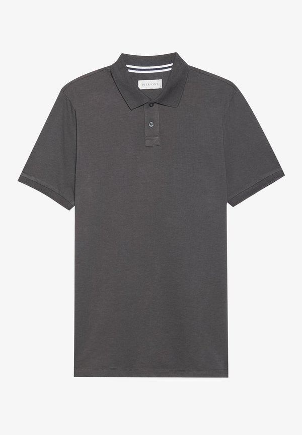 Pier One by Zalando