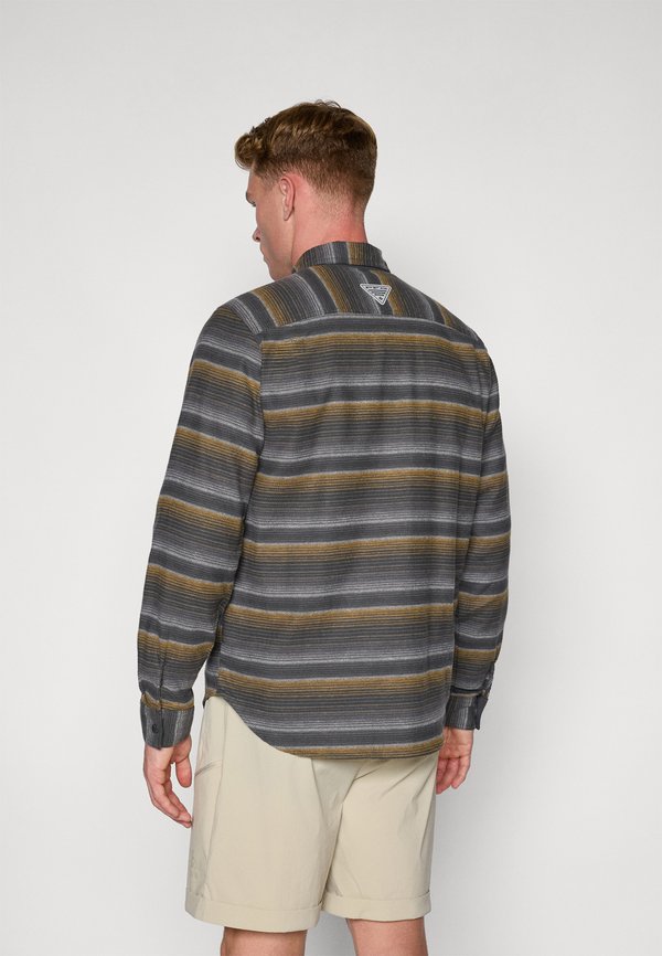 Columbia PFG UNCHARTED™ OVER SHIRT