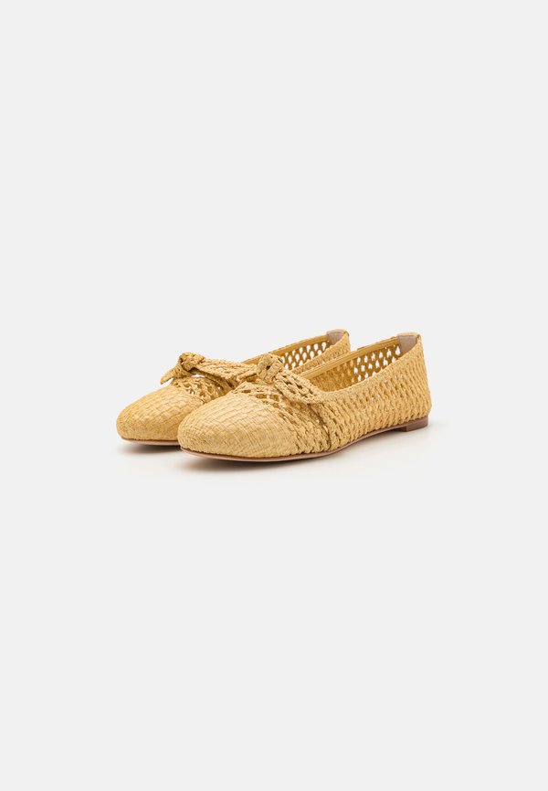Alexandre Birman CLARITA