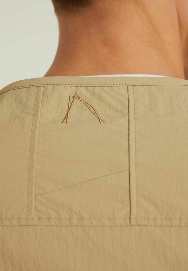 CHASIN' ORFIO VEST