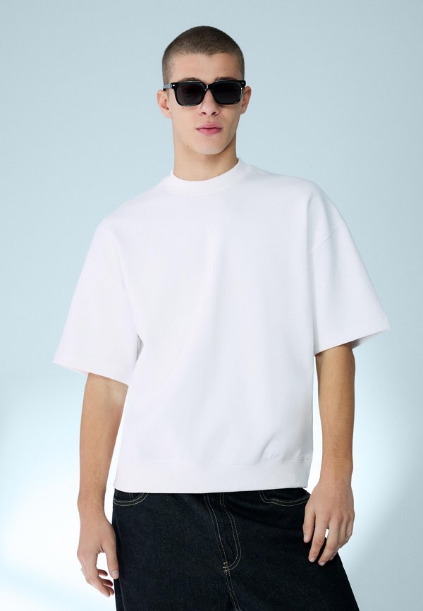 Bershka OVERSIZE - Basic T-shirt - white