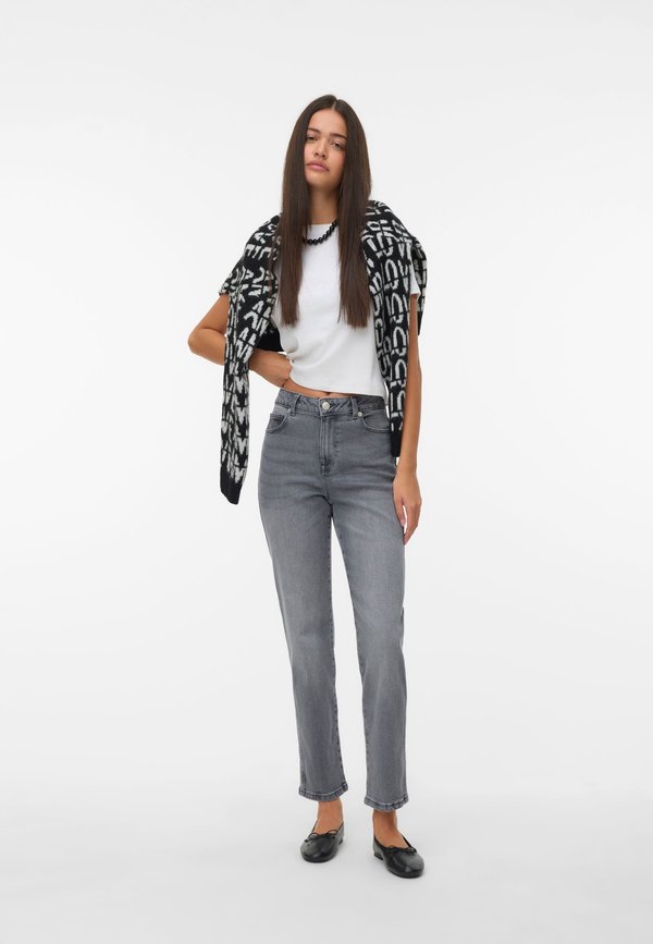 Vero Moda Slim fit VMAMARA Mid rise Straight