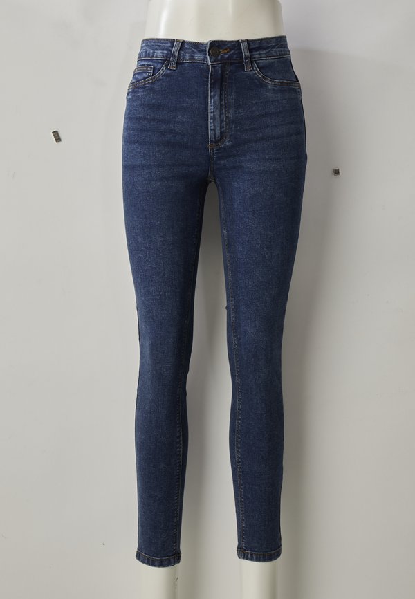 Noisy May Skinny fit NMCALLIE
