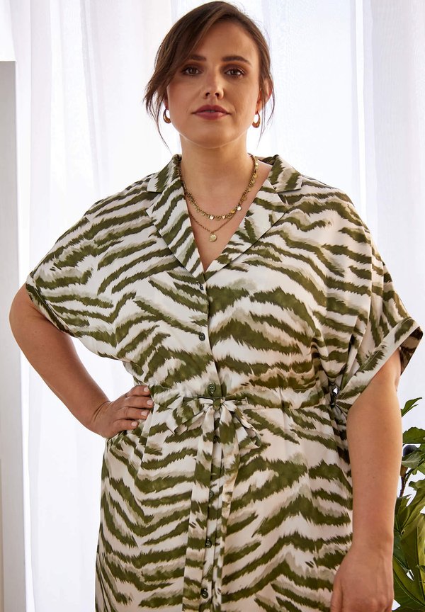 Apricot CURVE TIGER MIDI