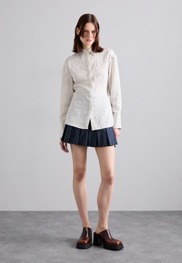 MIISTA IRYNA WHITE WIDE LINES