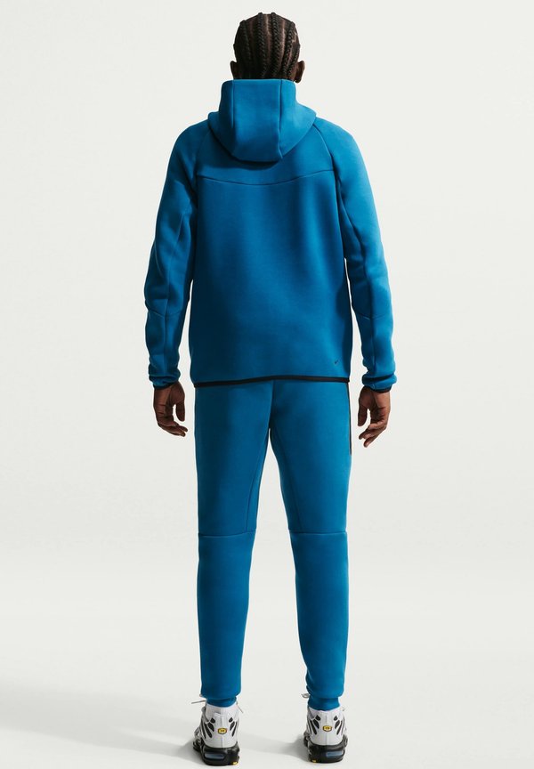 Nike Sportswear
