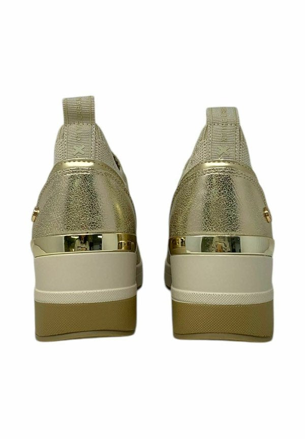 XTI SNEAKER