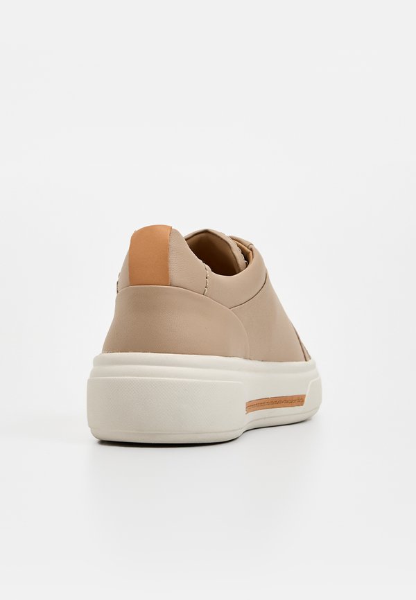 Clarks HOLLYHOCK WALK