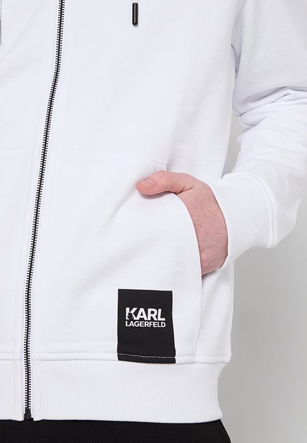 KARL LAGERFELD