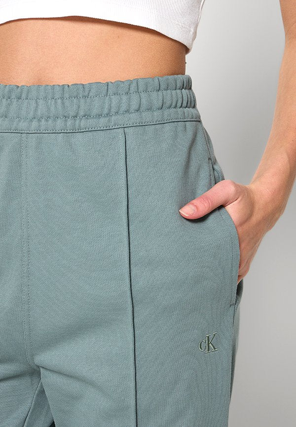 Calvin Klein Jeans