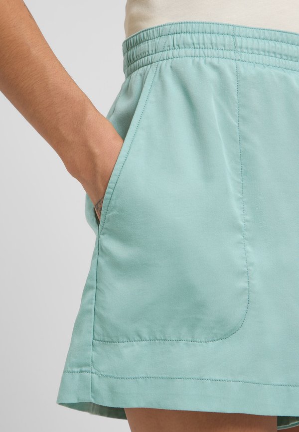 Jack Wolfskin MONTERO SHORTS W