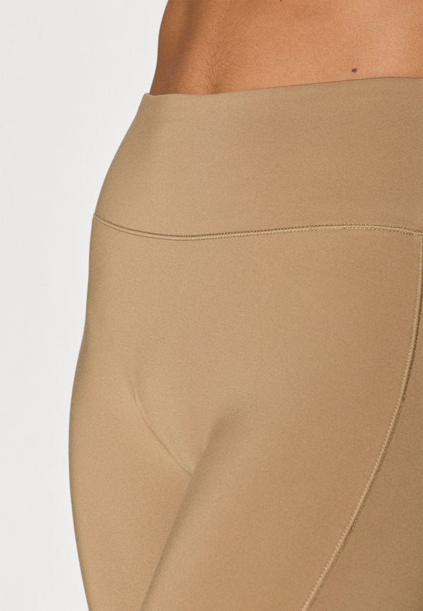 Casall SOFT TOUCH FLARED PANTS