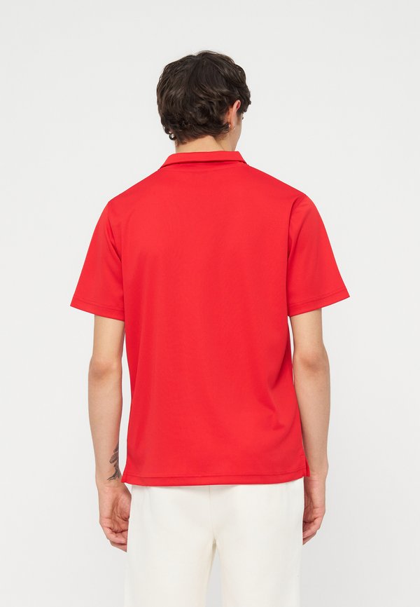Ellesse