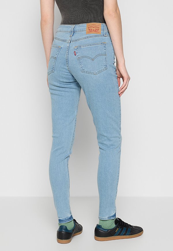 Levi's® 721 HIGH RISE SKINNY