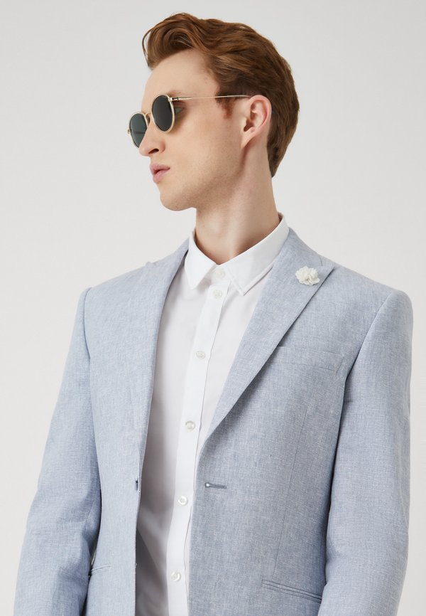 Isaac Dewhirst SONNY SUIT WITH BLUE FLOWER SET