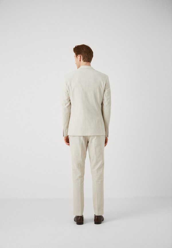 Isaac Dewhirst WEDDING SET