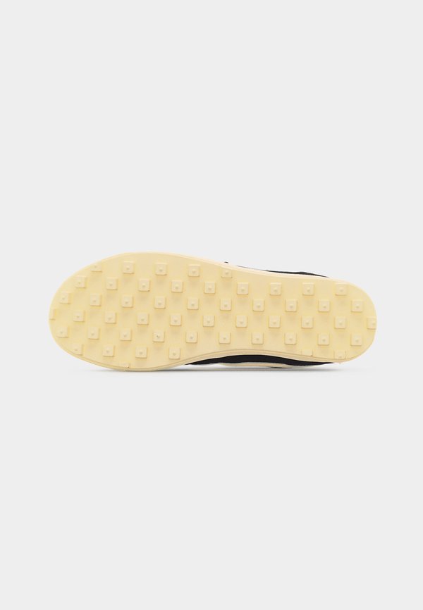 Nike Sportswear ASTROGRABBER