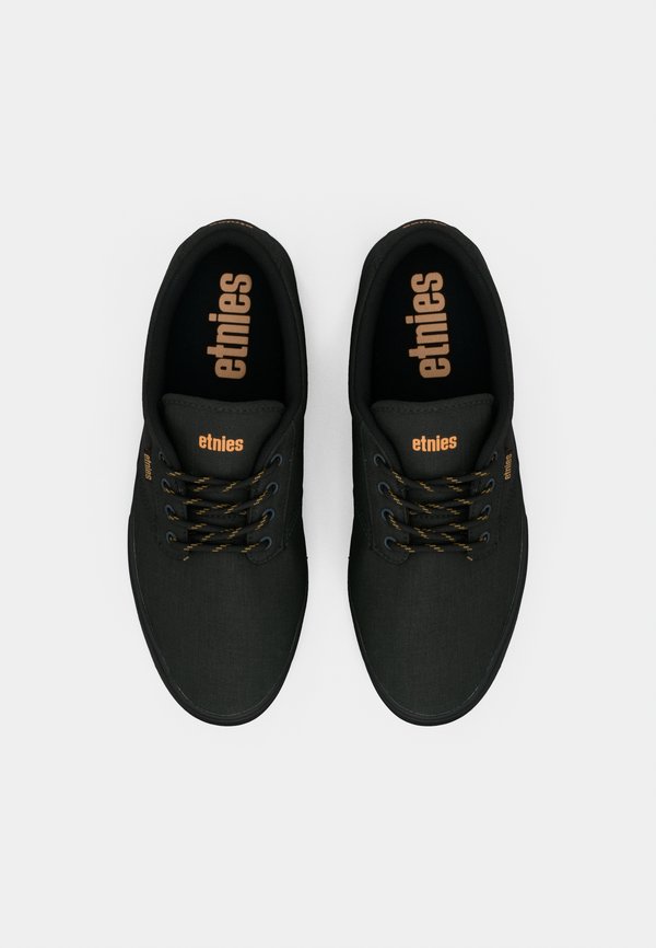 Etnies