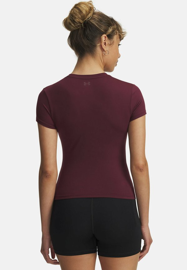 Under Armour MERIDIAN CORE