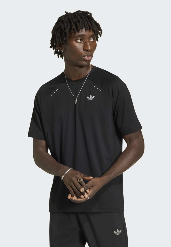 adidas Originals Basic T-shirt - black