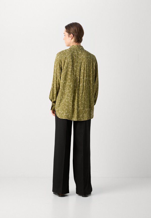 Scotch & Soda RELAXED FIT
