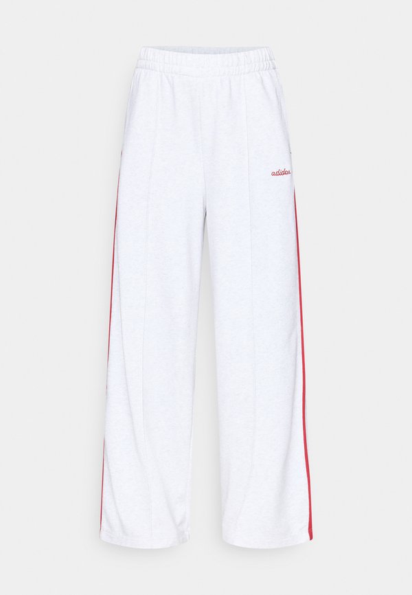 adidas Sportswear SEASONAL ESSENTIALS COLORPOP WITH EMBROIDERED GRAPHIC - Tracksuit bottoms - light grey heather/active maroon